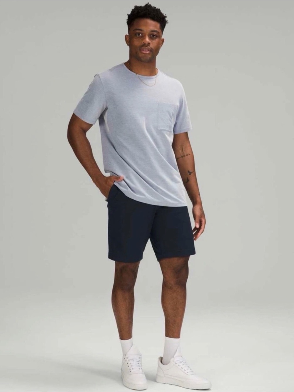 Lululemon Mens Size 32 Commission Classic-Fit Short 9" Warpstreme True Navy